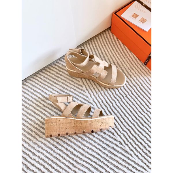 HERM Havane 30 Sandals in Beige Suede Leather