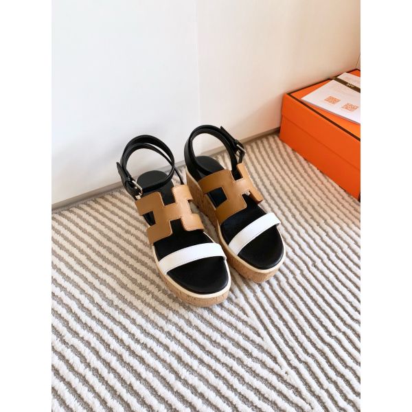 HERM Havane 30 Sandals in Bi-color Calfskin Leather