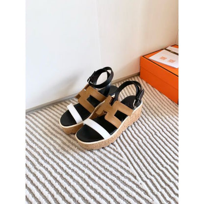 HERM Havane 30 Sandals in Bi-color Calfskin Leather