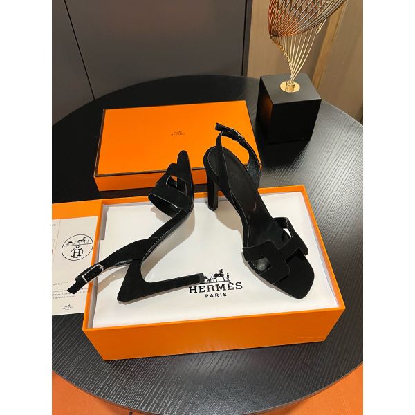 HERM Heden 80 Sandals in Black Suede Leather