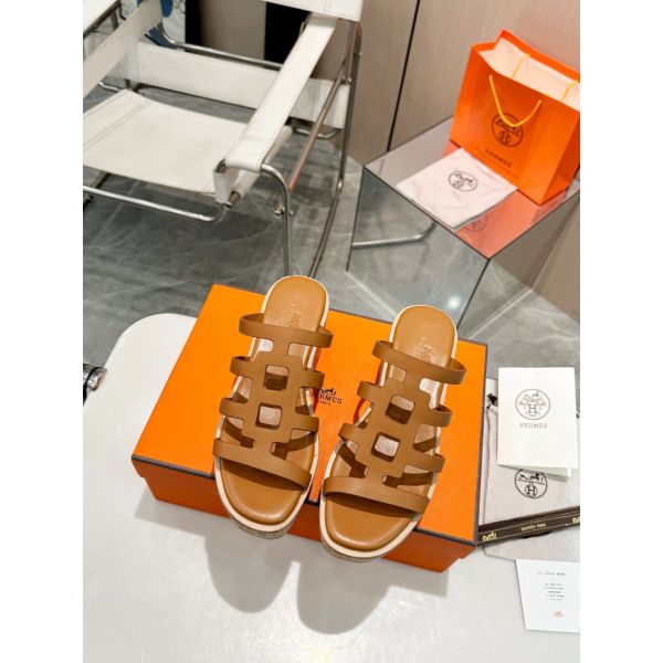 HERM Isabella 30 Sandals in Brown Calfskin