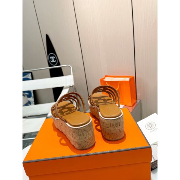 HERM Isabella 30 Sandals in Brown Calfskin