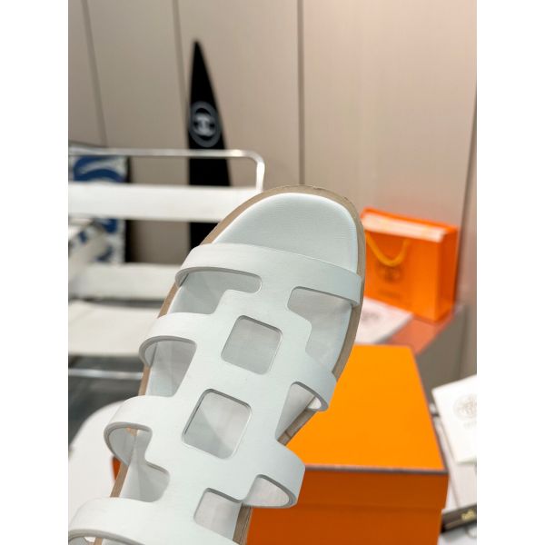 HERM Isabella 30 Sandals in White Calfskin