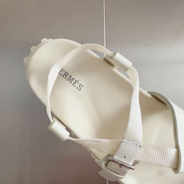 HERM Inboard Sandals in White Leather and Ribbon