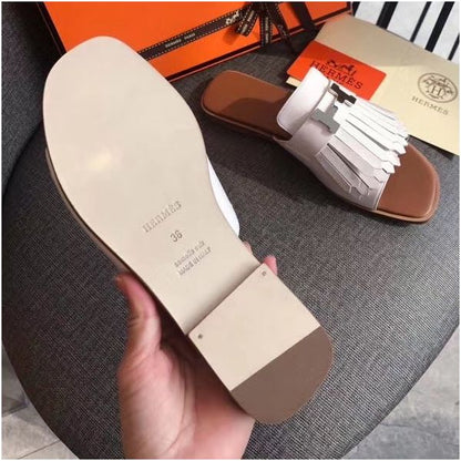 HERM Auteuil Sandals In White Calfskin