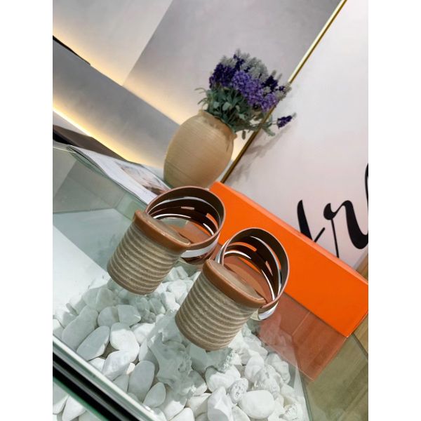 HERM Amica 5mm Sandals In Brown/White Calfskin