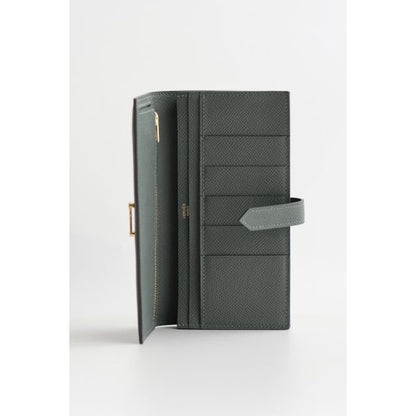 HERM Bearn Long Handmade Wallet in Vert Amande Epsom Calfskin