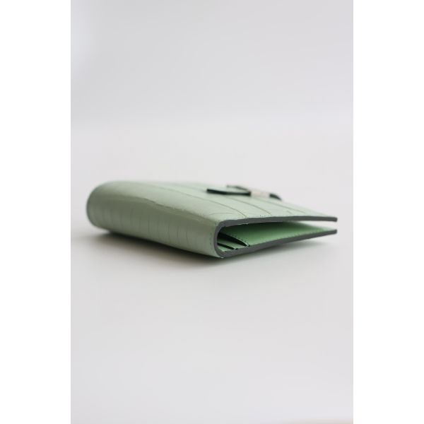 HERM Bearn Compact Wallet in Vert D'eau Matte Alligator Leather