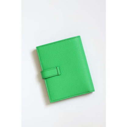 HERM Bearn Compact Handmade Wallet in Vert Comics Chevre Mysore Goatskin