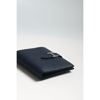 HERM Bearn Compact Handmade Wallet in Blue Saphir Epsom Calfskin