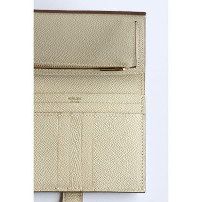HERM Bearn Compact Handmade Wallet in Craie Epsom Calfskin