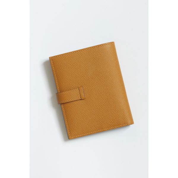 HERM Bearn Compact Verso Handmade Wallet in Sesame Epsom Calfskin