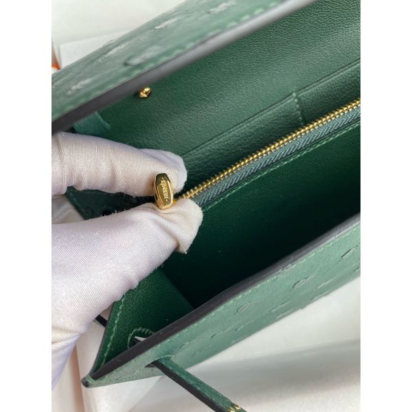 HERM Kelly Classique To Go Wallet in Malachite Ostrich Leather