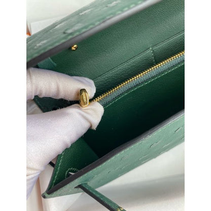 HERM Kelly Classique To Go Wallet in Malachite Ostrich Leather