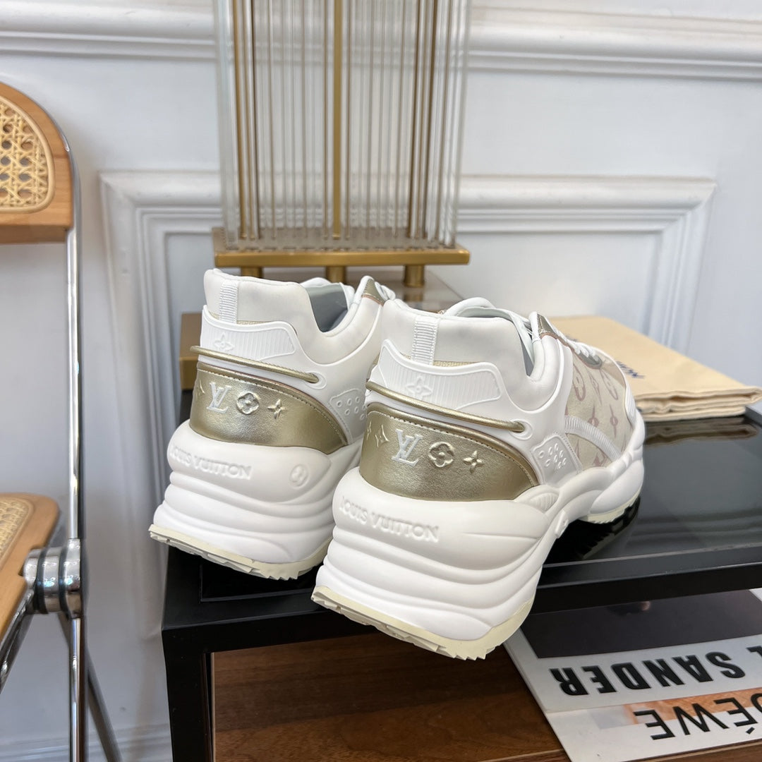 LV RUN 55 SNEAKER GEIGE