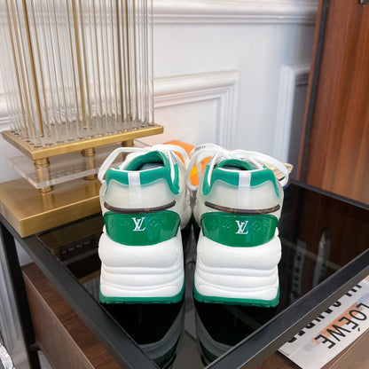 LV RUN 55 SNEAKER WHITE GREEN