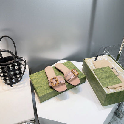 GG BAMBOO BUCKLE FLAT SANDALS BEIGE