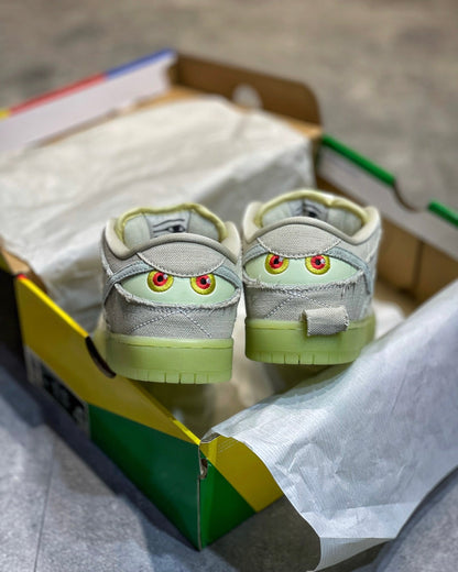 NKE SB Dunk Low Mummy
