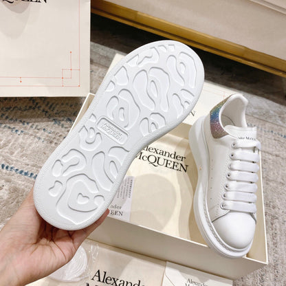 Sneakers & Shoes