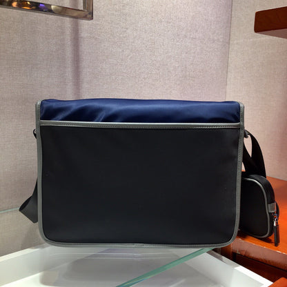 PRA Messenger Bag
