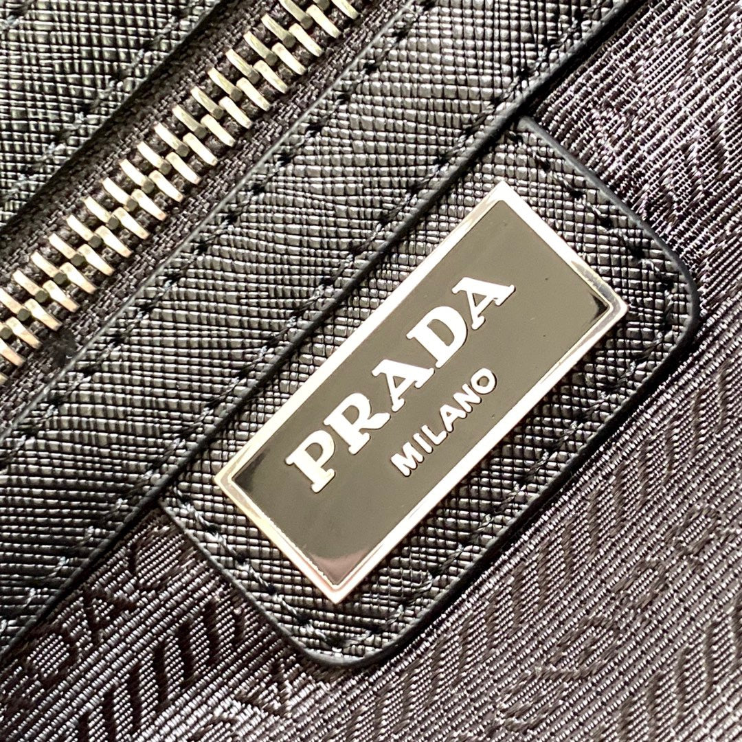 PRA Messenger Bag