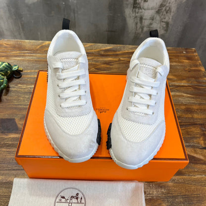 HERM Sneakers