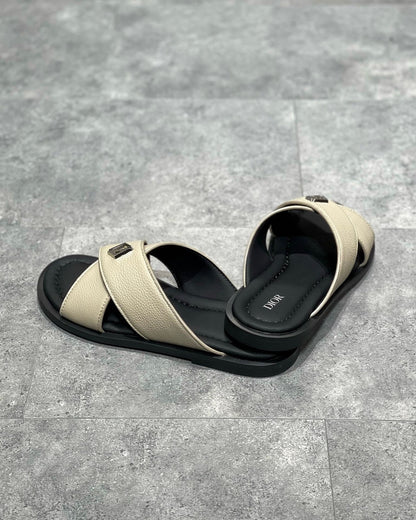 DIO Sandal