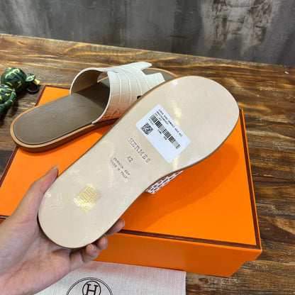 HERM Sandal