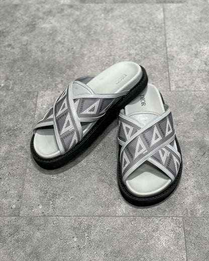 DIO Sandal
