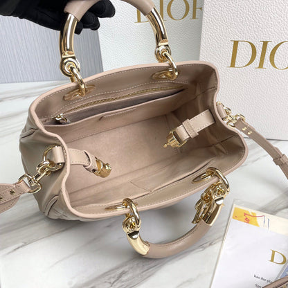 DIO handbag