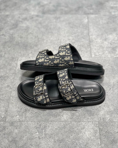 DIO Sandal