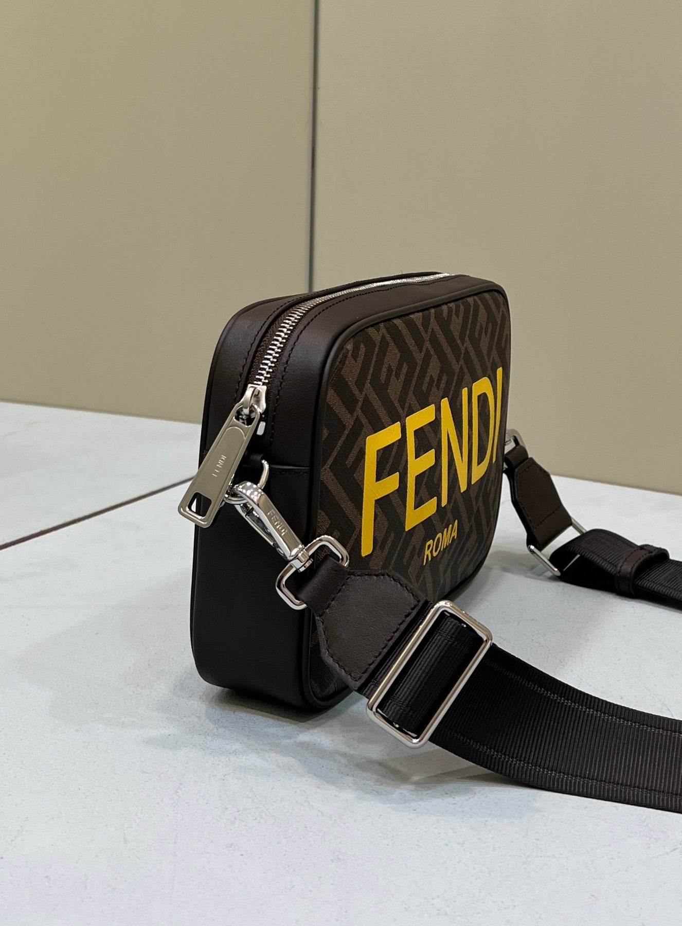 FEN Messenger Bag