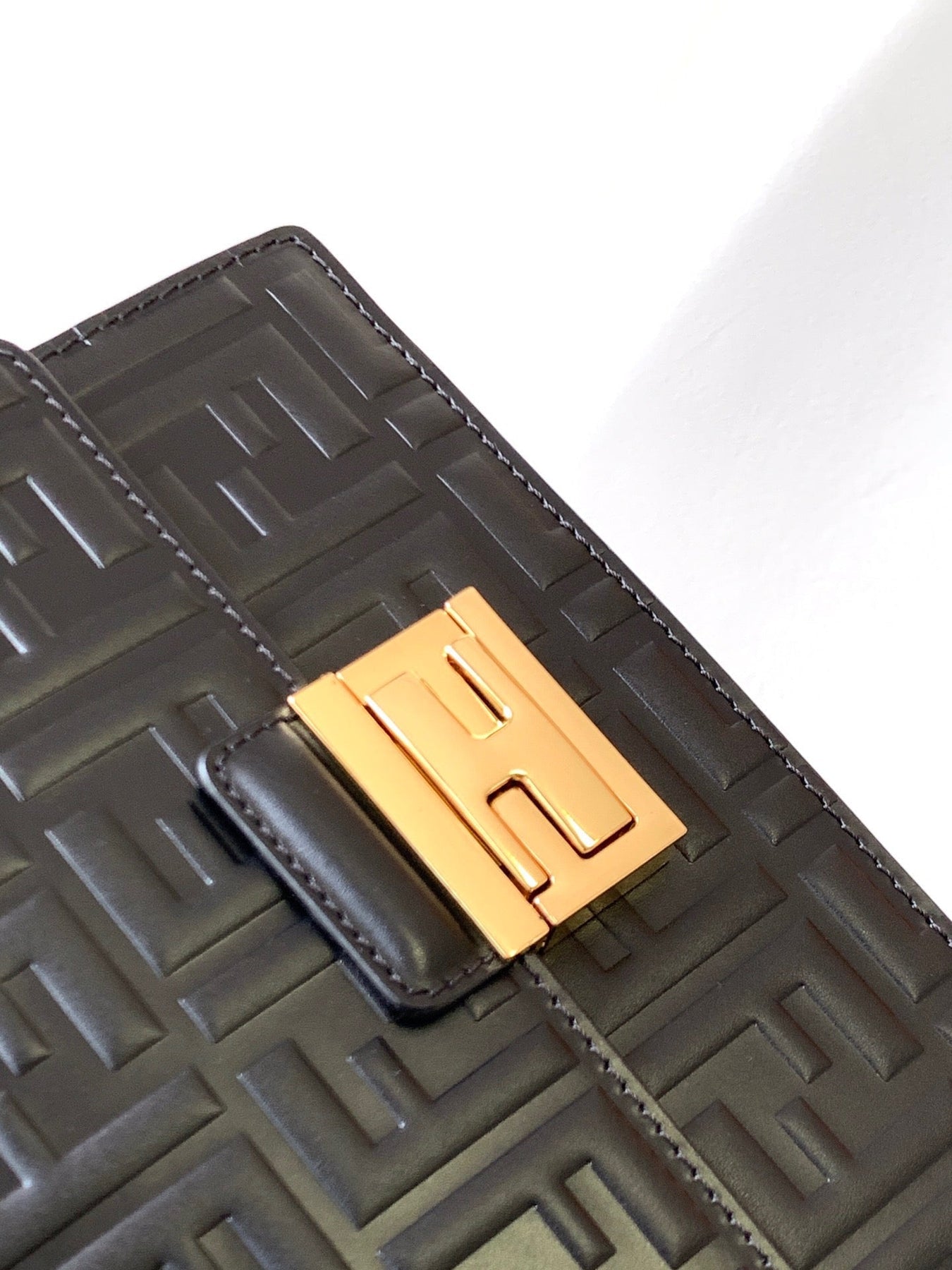 FEN Kan U Flap Bag (small)