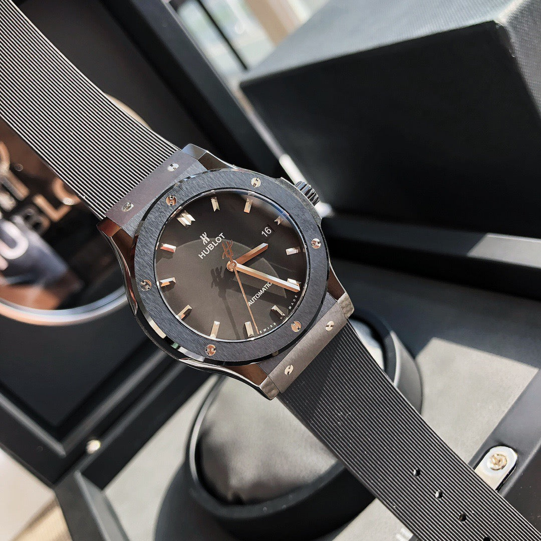 Hublot Classic Fusion 42mm