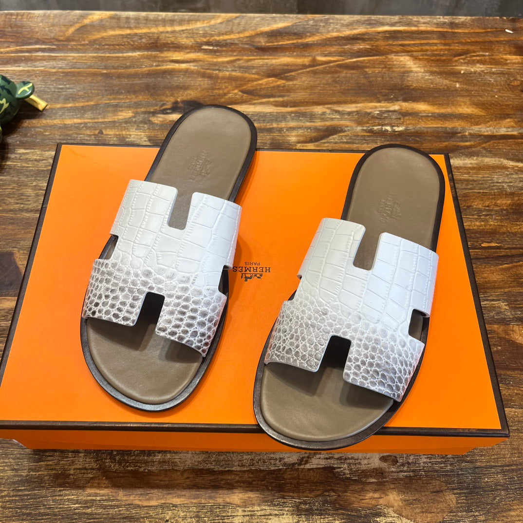 HERM Sandal