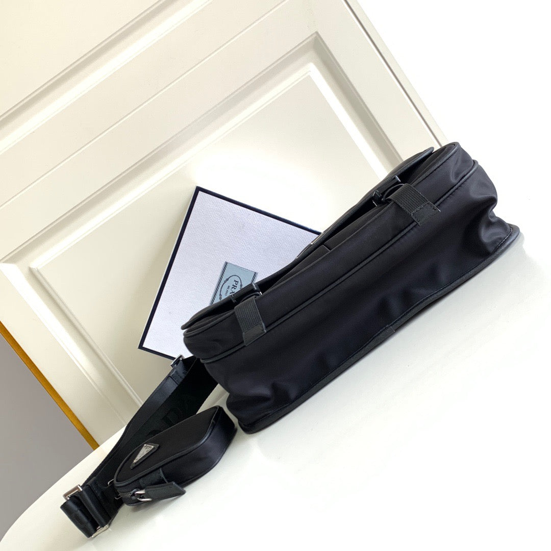 PRA Messenger Bag
