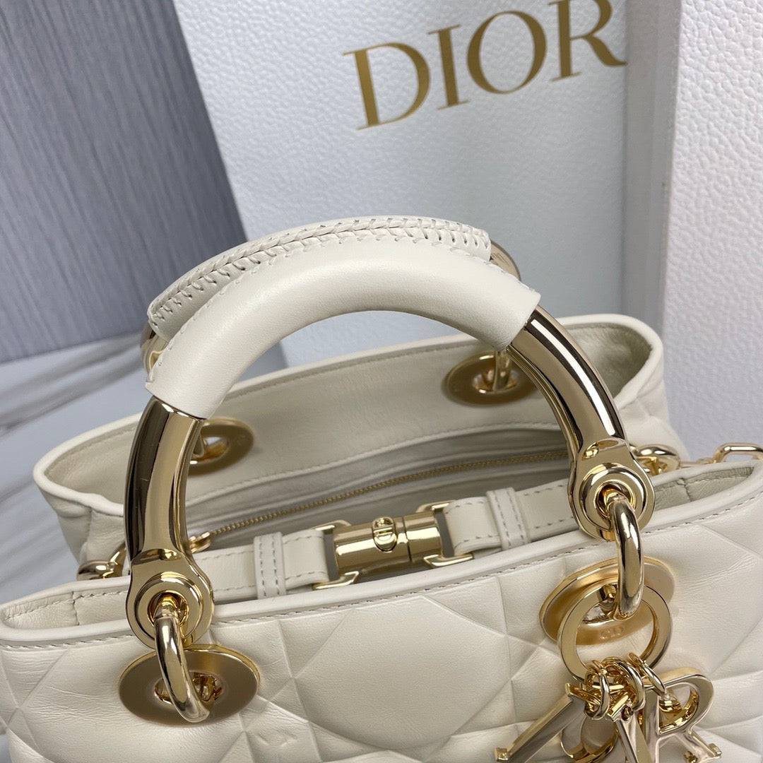 DIO Handbag
