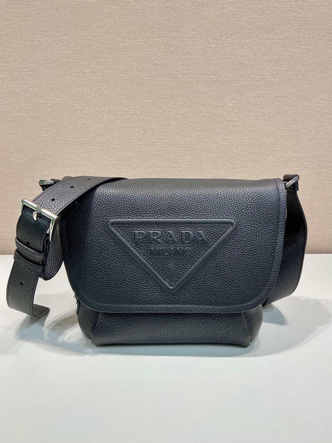 PRA Messenger Bag
