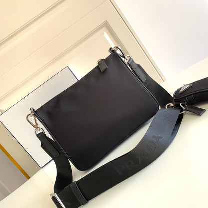 PRA Messenger Bag