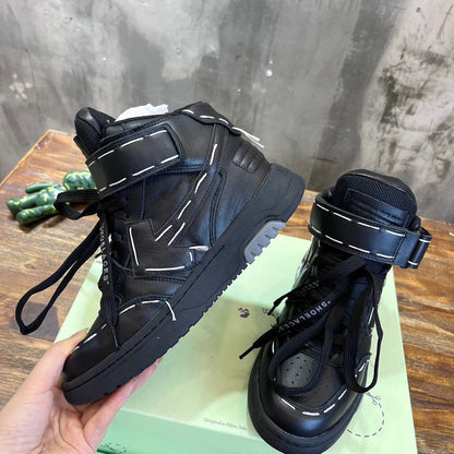 Off-White Sneakers