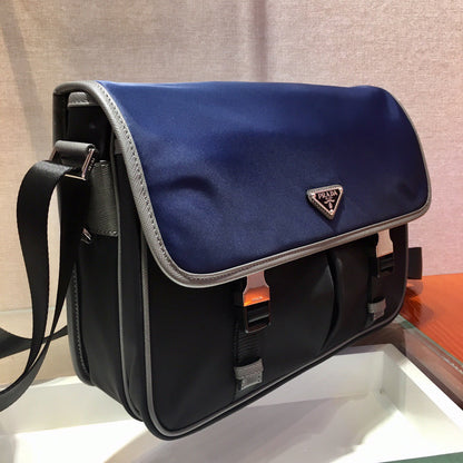 PRA Messenger Bag