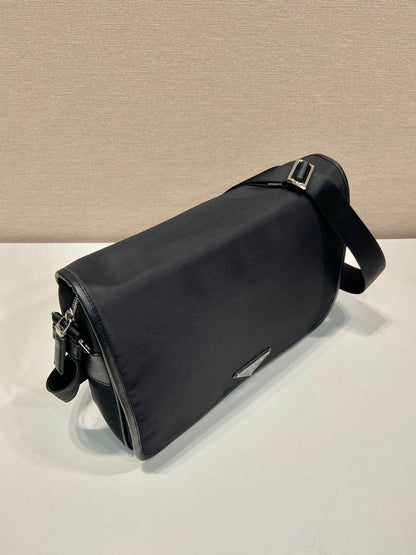 PRA Messenger Bag