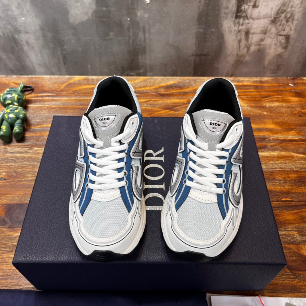 DIO Sneakers