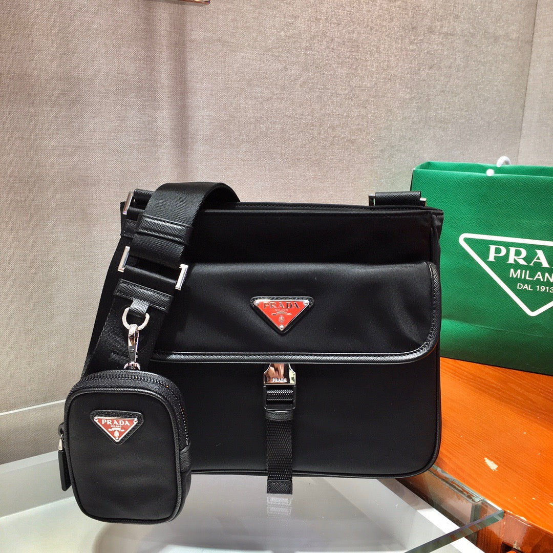PRA Messenger Bag