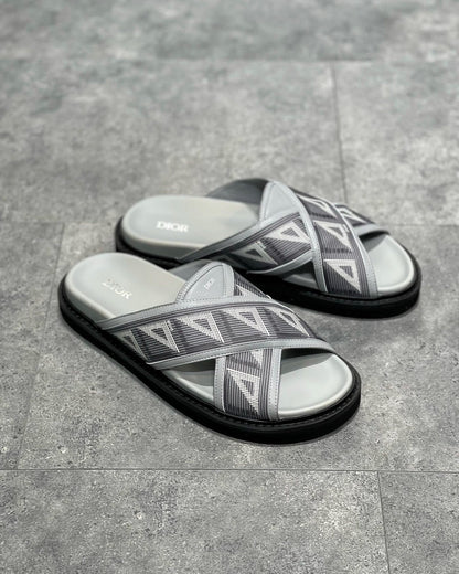 DIO Sandal