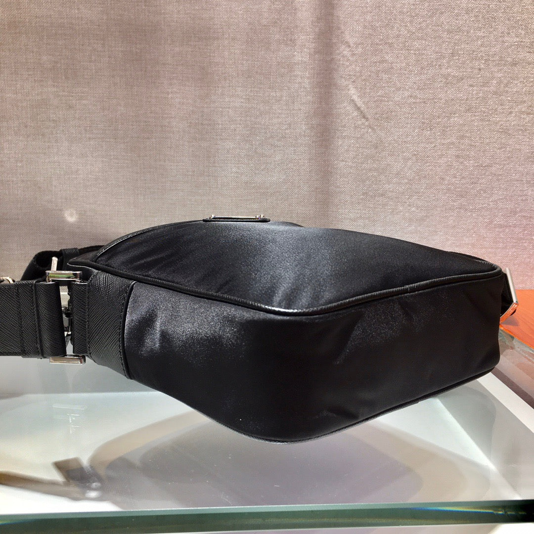 PRA Messenger Bag