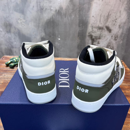 DIO Sneakers