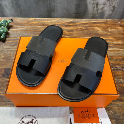 HERM Sandal