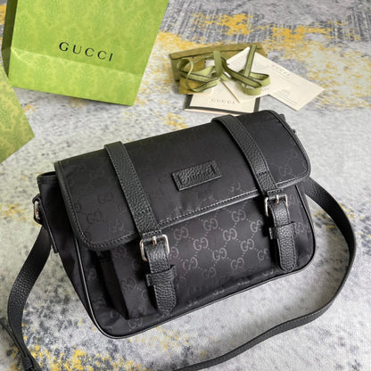 GUC Messenger Bag