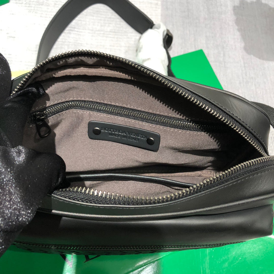 BV Messenger Bag